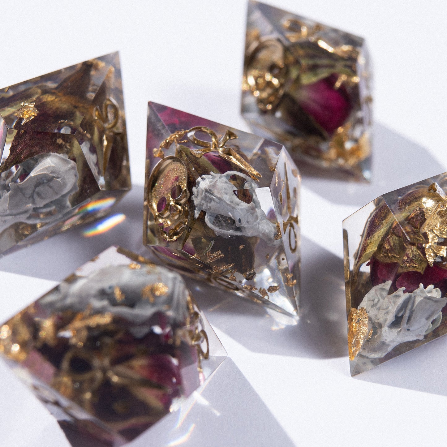 Unique designs: inspired by magic and epic adventures.
Handcrafted: made with love for detail and your gaming experience.
For play and display: perfect for DnD nights or as a collector’s treasure.
Legendary rolls: let your dice become part of every story.
Personal touch: each set carries its own character and charm.
DnD, dice, larp, fantasy, dungeons and dragons, ttrpg, handmade, Vampire: The Masquerade, dark aesthetic, dice making, resin dice, dice goblin, handmade dice, custom dice