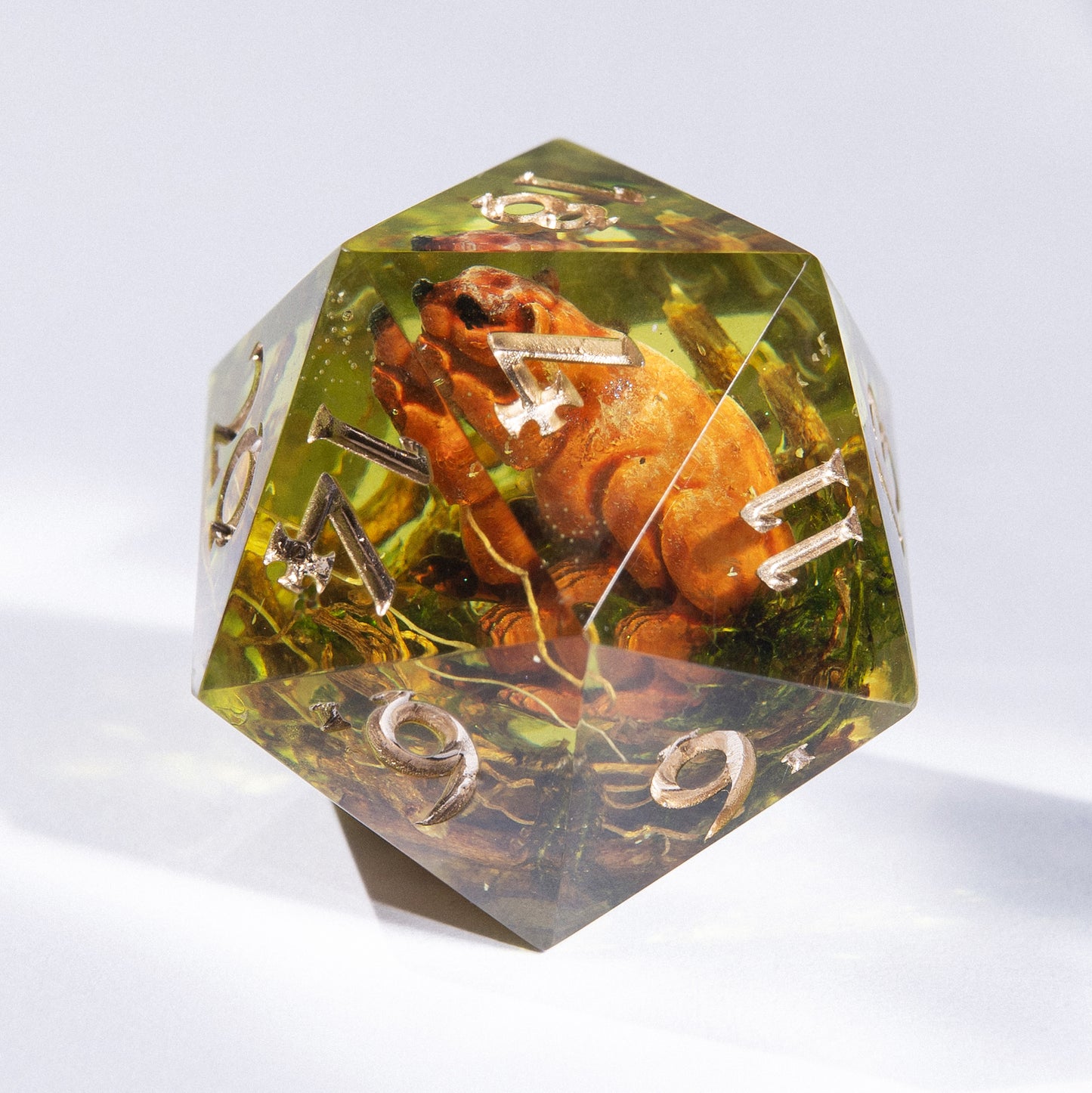 Unique designs: inspired by magic and epic adventures.
Handcrafted: made with love for detail and your gaming experience.
For play and display: perfect for DnD nights or as a collector’s treasure.
Legendary rolls: let your dice become part of every story.
Personal touch: each set carries its own character and charm.
DnD, dice, larp, fantasy, dungeons and dragons, ttrpg, handmade, Vampire: The Masquerade, dark aesthetic, dice making, resin dice, dice goblin, handmade dice, custom dice