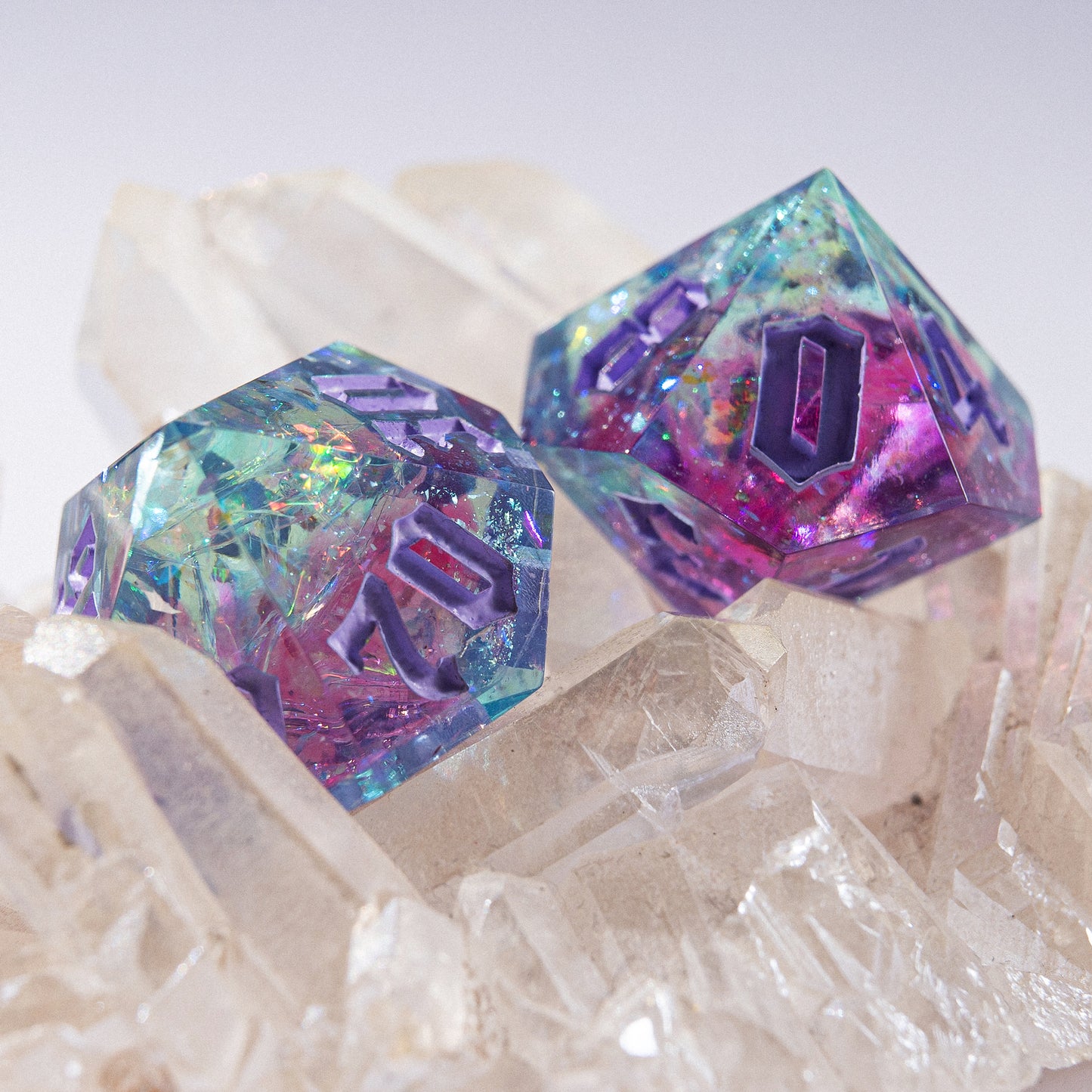 Unique designs: inspired by magic and epic adventures.
Handcrafted: made with love for detail and your gaming experience.
For play and display: perfect for DnD nights or as a collector’s treasure.
Legendary rolls: let your dice become part of every story.
Personal touch: each set carries its own character and charm.
DnD, dice, larp, fantasy, dungeons and dragons, ttrpg, handmade, Vampire: The Masquerade, dark aesthetic, dice making, resin dice, dice goblin, handmade dice, custom dice