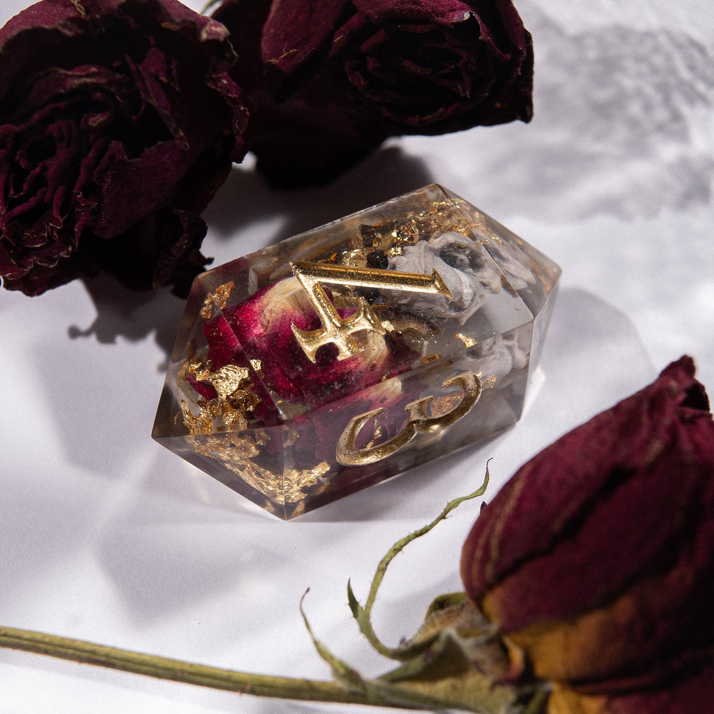 Unique designs: inspired by magic and epic adventures.
Handcrafted: made with love for detail and your gaming experience.
For play and display: perfect for DnD nights or as a collector’s treasure.
Legendary rolls: let your dice become part of every story.
Personal touch: each set carries its own character and charm.
DnD, dice, larp, fantasy, dungeons and dragons, ttrpg, handmade, Vampire: The Masquerade, dark aesthetic, dice making, resin dice, dice goblin, handmade dice, custom dice