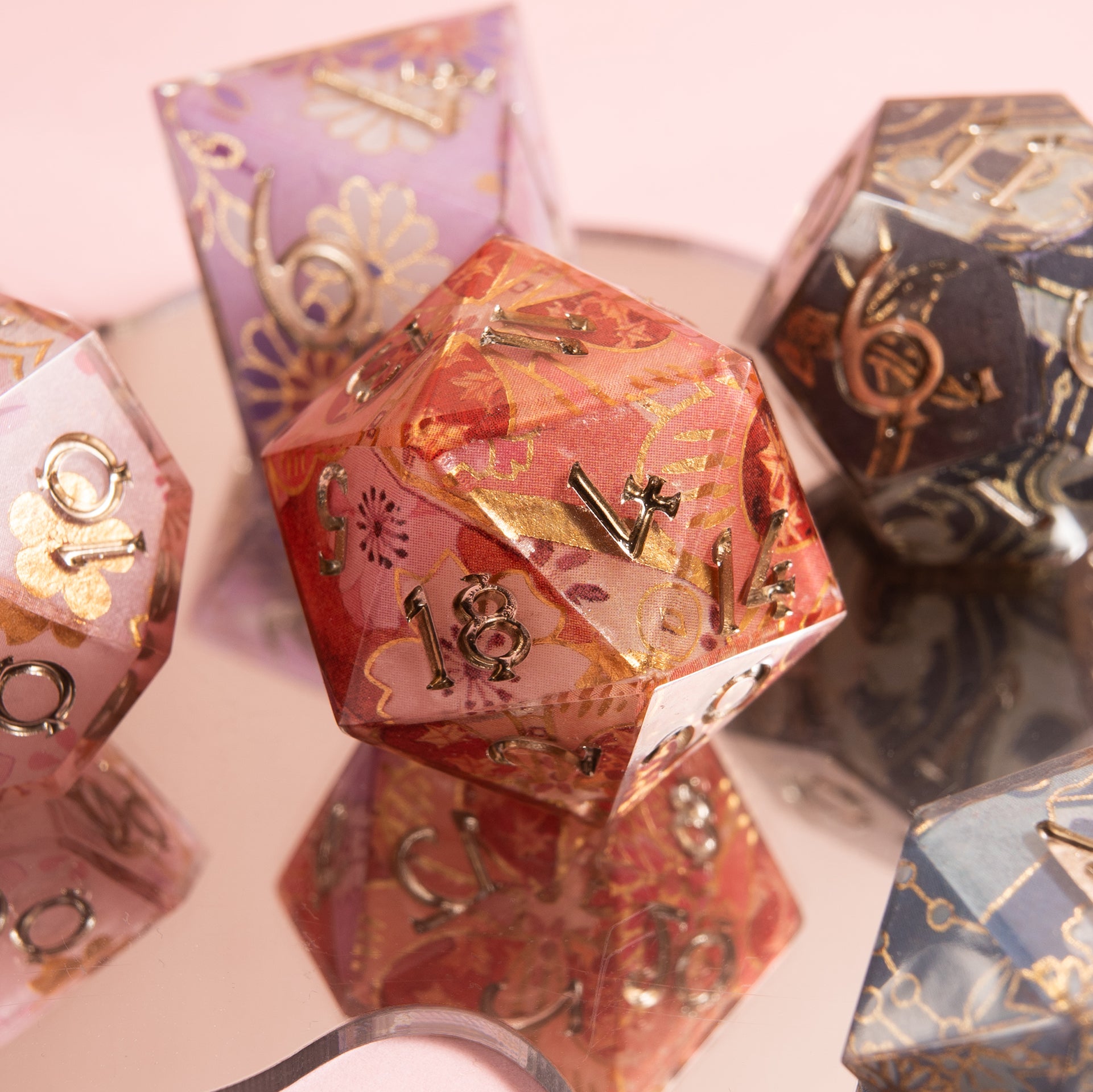 Patterned Dice – Dark Incognito Craft