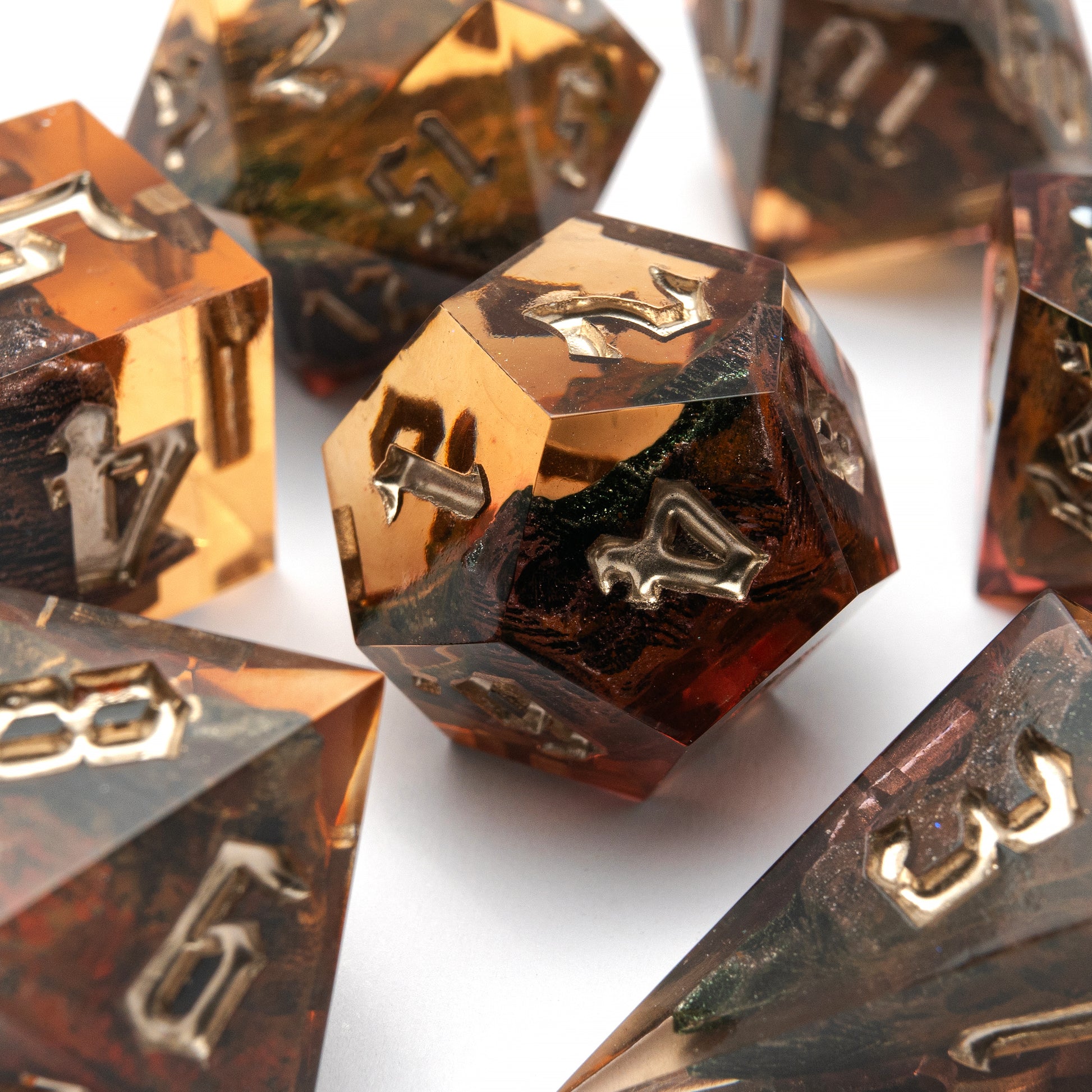 
DnD, dice, larp, fantasy, dungeons and dragons, ttrpg, handmade, Vampire: The Masquerade, dark aesthetic, dice making, resin dice, dice goblin, handmade dice, custom dice