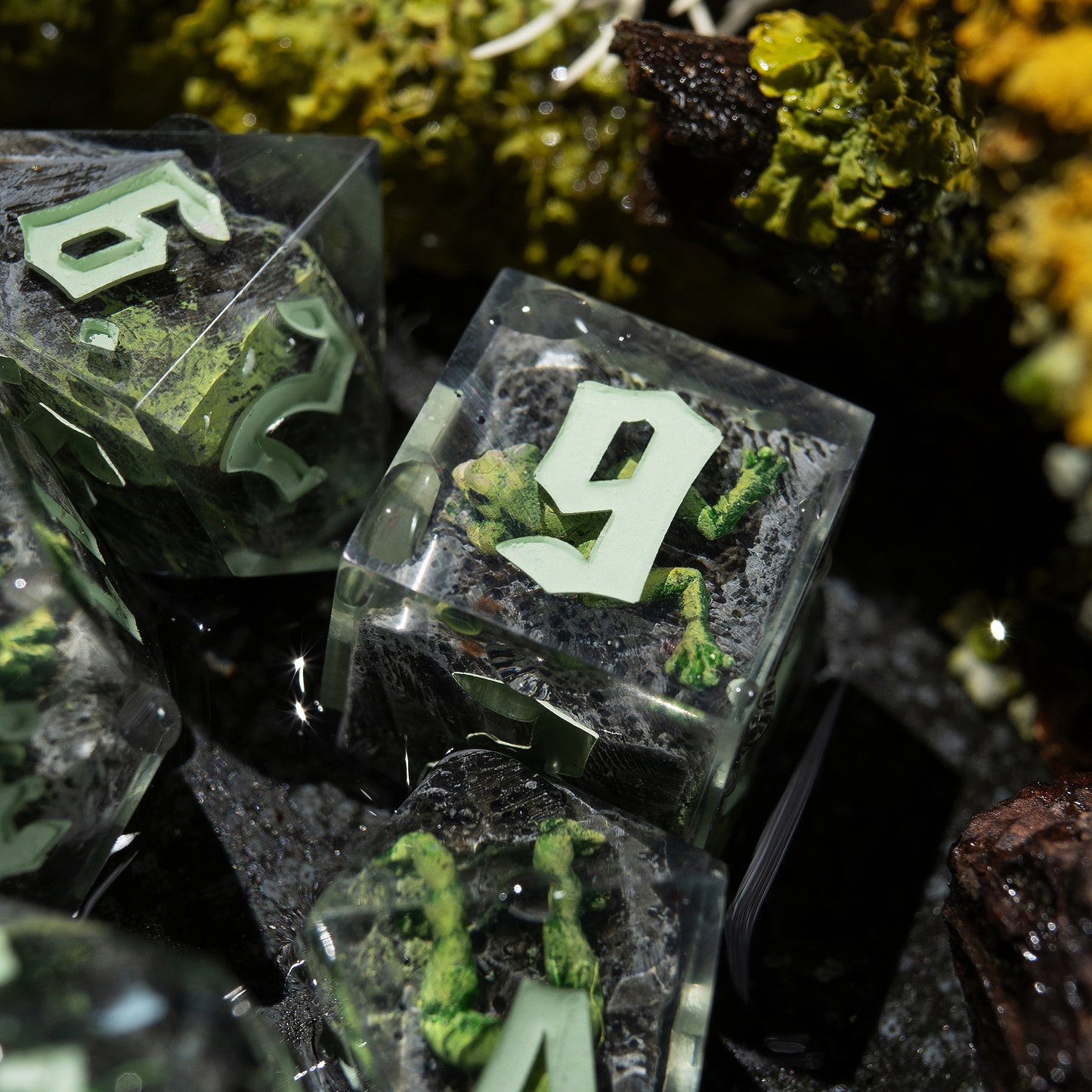 
DnD, dice, larp, fantasy, dungeons and dragons, ttrpg, handmade, Vampire: The Masquerade, dark aesthetic, dice making, resin dice, dice goblin, handmade dice, custom dice