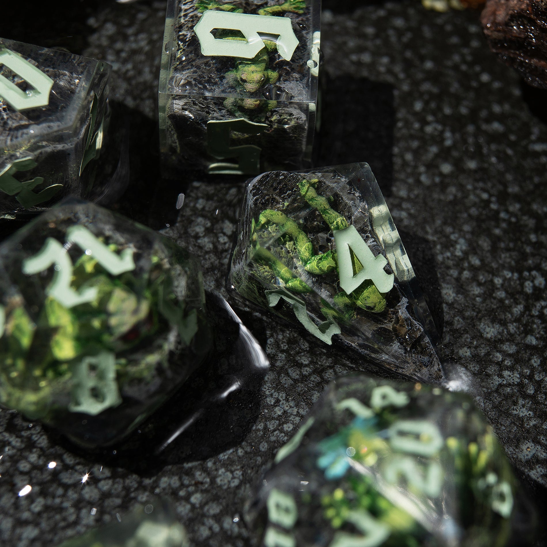 
DnD, dice, larp, fantasy, dungeons and dragons, ttrpg, handmade, Vampire: The Masquerade, dark aesthetic, dice making, resin dice, dice goblin, handmade dice, custom dice