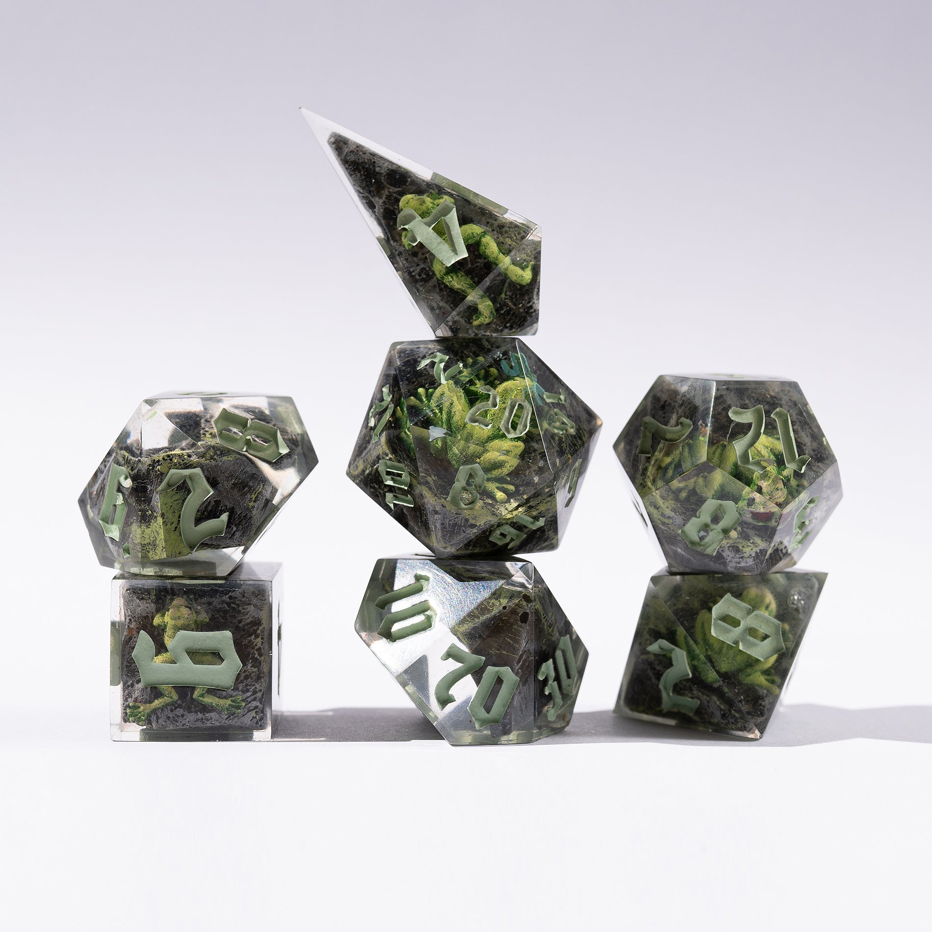 
DnD, dice, larp, fantasy, dungeons and dragons, ttrpg, handmade, Vampire: The Masquerade, dark aesthetic, dice making, resin dice, dice goblin, handmade dice, custom dice