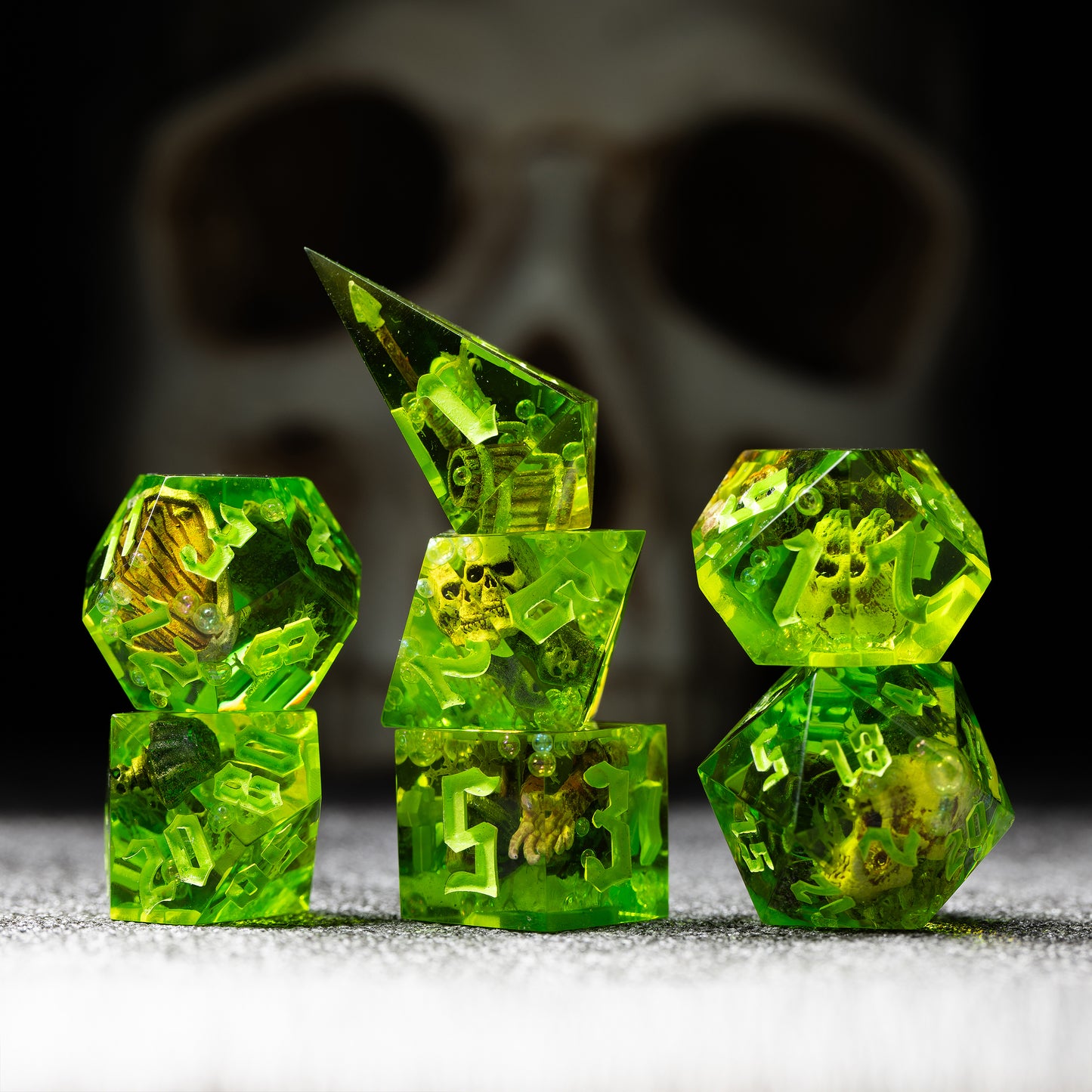 
DnD, dice, larp, fantasy, dungeons and dragons, ttrpg, handmade, Vampire: The Masquerade, dark aesthetic, dice making, resin dice, dice goblin, handmade dice, custom dice