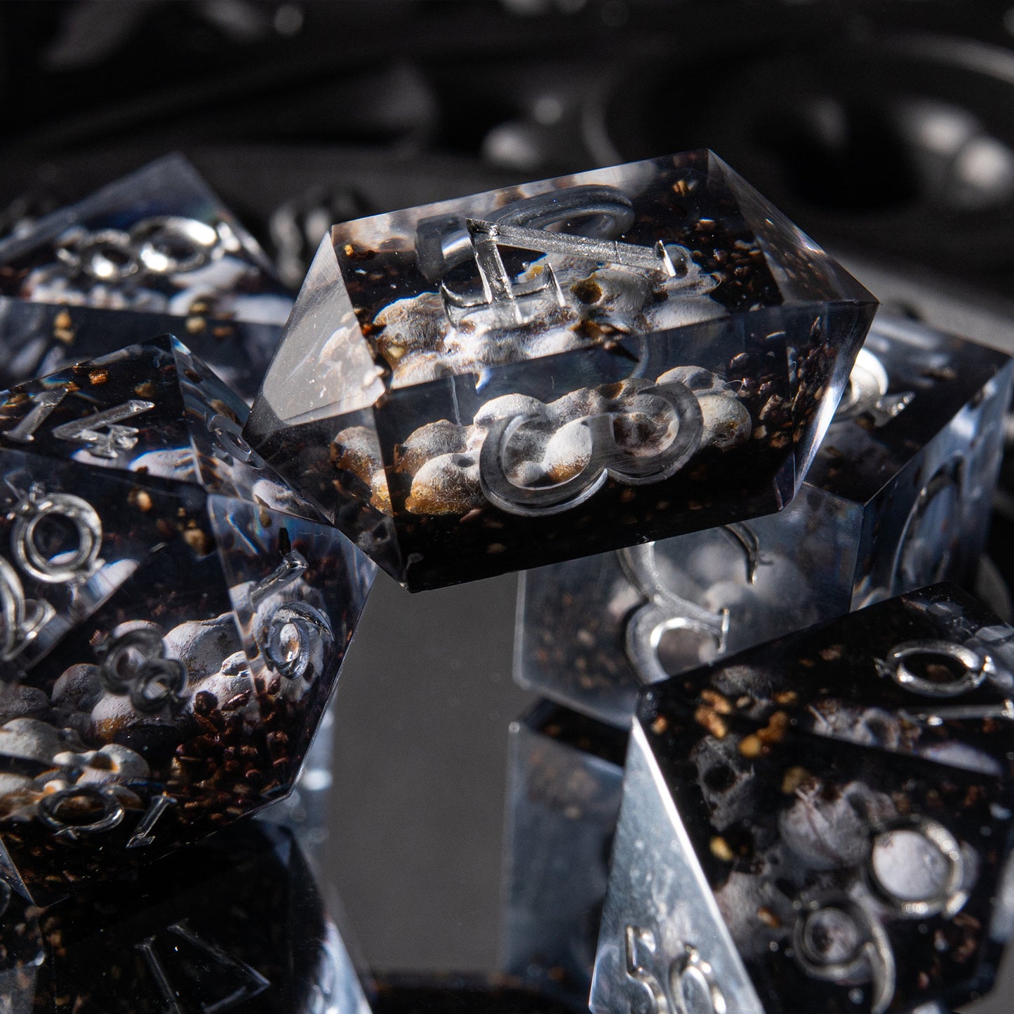 Prison of Souls D20 – handmade dice with skull core for fantasy role-playing games.