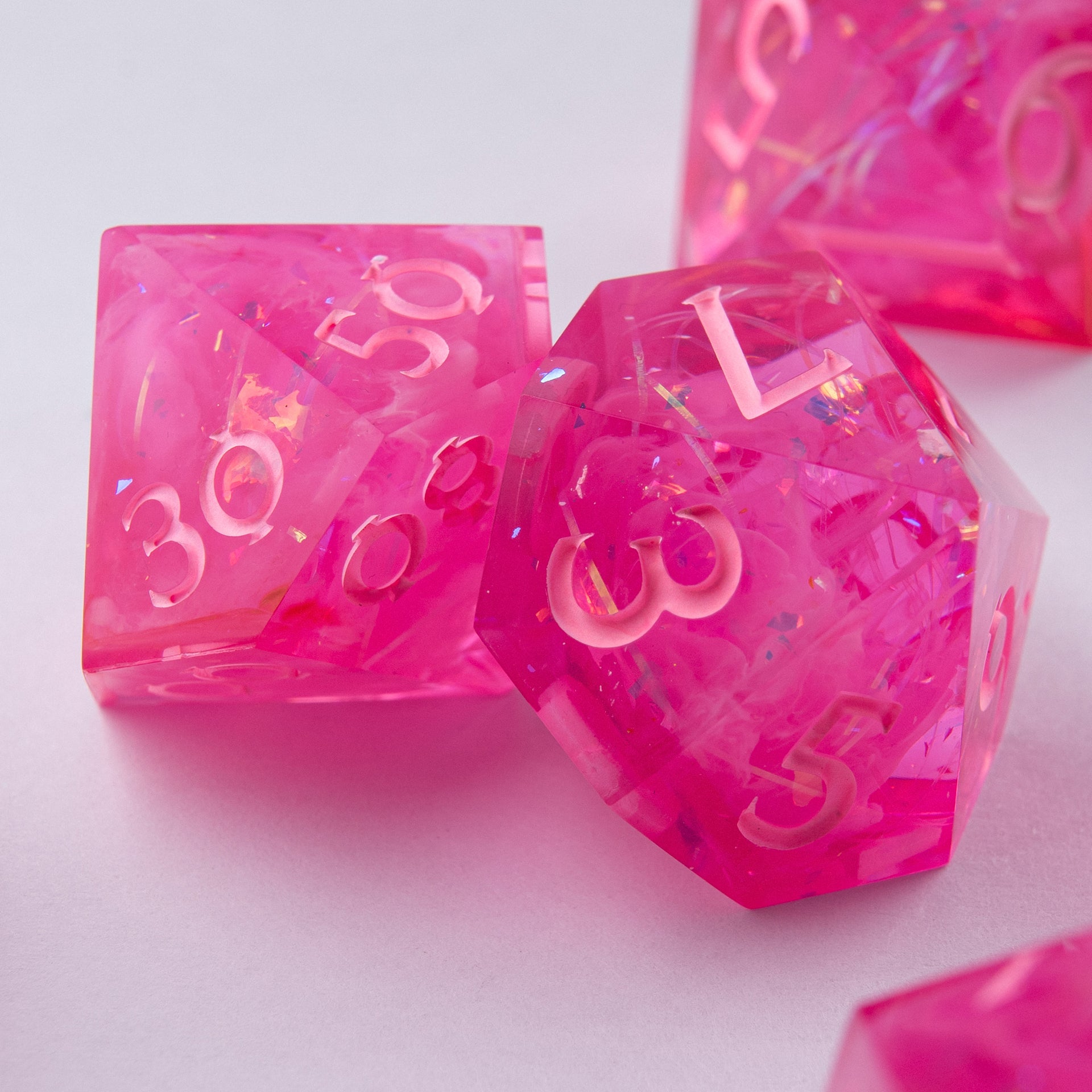 Eternal Kiss D12 and D8 – unique handmade dice for tabletop role-playing games.
